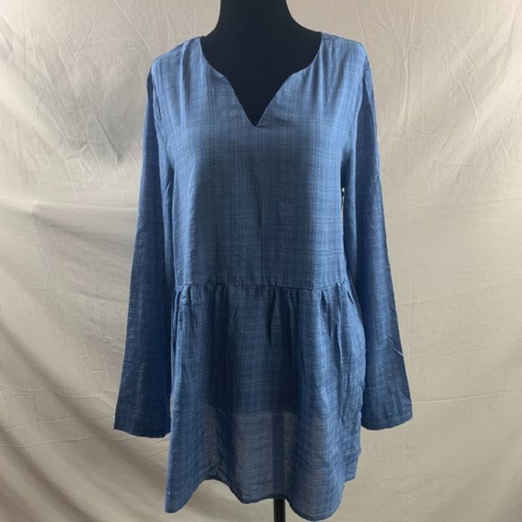 Peplum Hem Textured Blouse - Picture 5 of 5